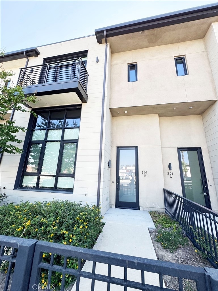 501 N Santa Anita - Photo 1