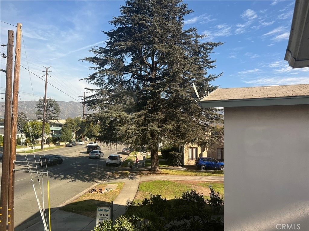 420 W Alameda Avenue - Photo 11