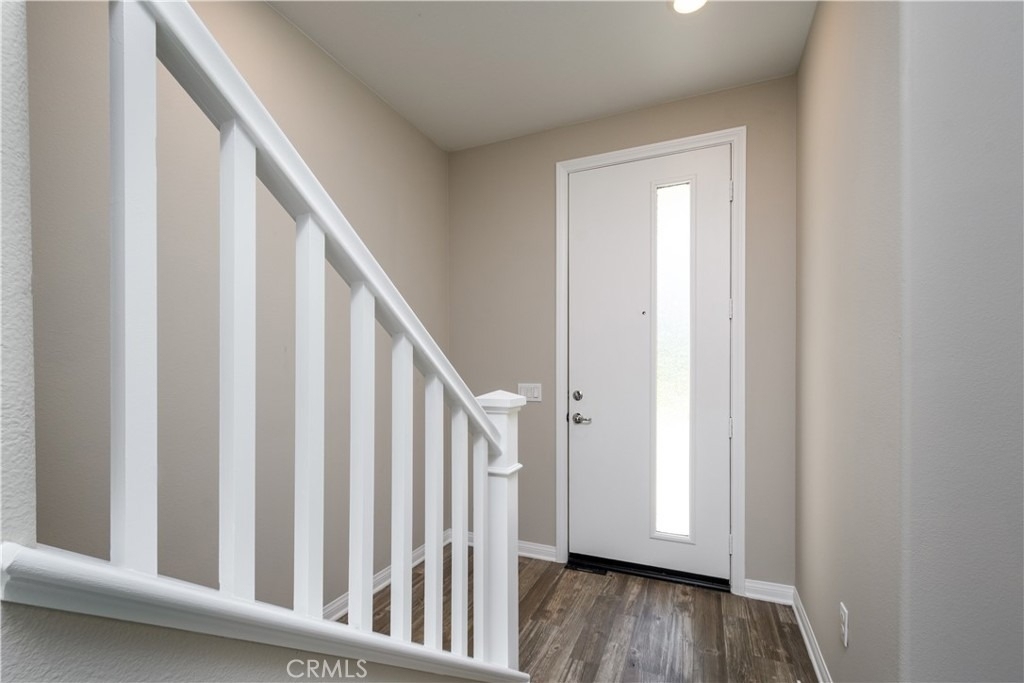 8008 Olive - Photo 2