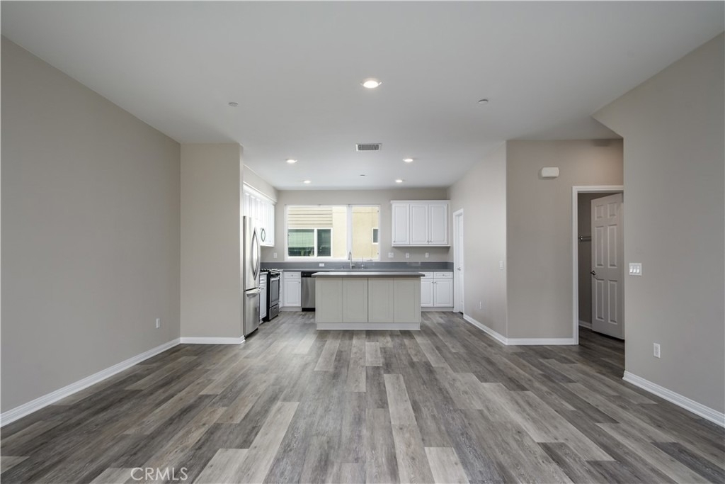 8008 Olive - Photo 7