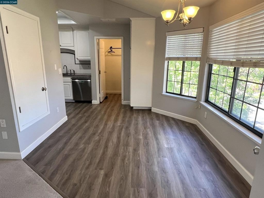 85 Tahoe Ct - Photo 3