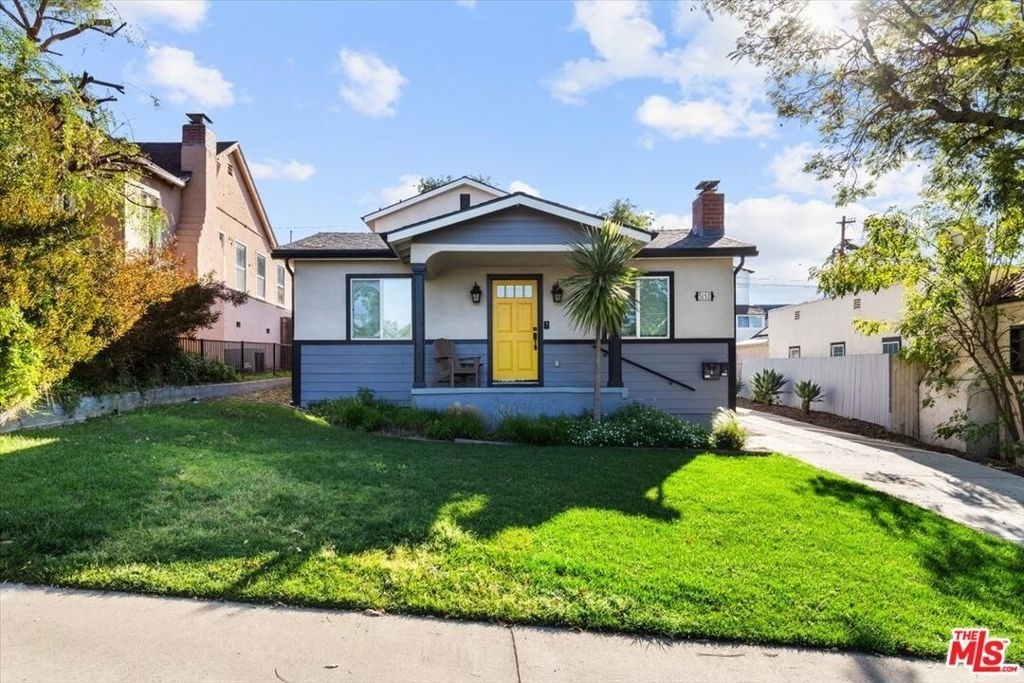 5152 Hartwick Street - Photo 0