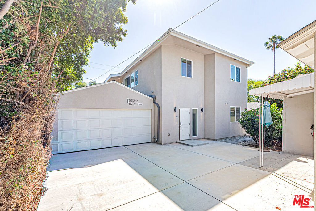 5912 Satsuma Avenue - Photo 0