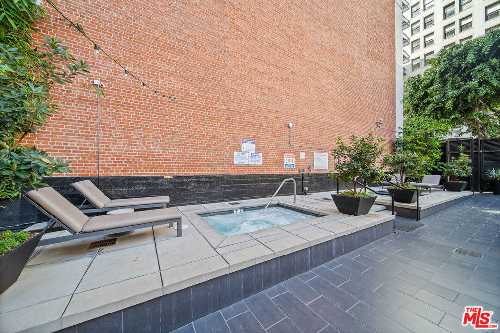 460 S Spring Street - Photo 23