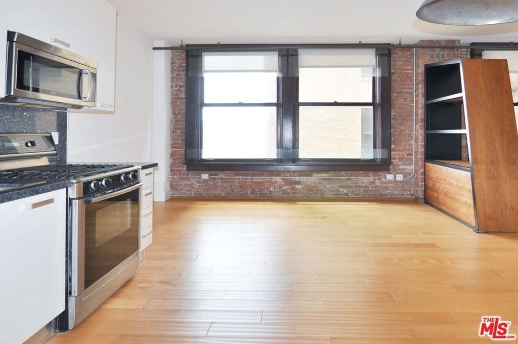 460 S Spring Street - Photo 7