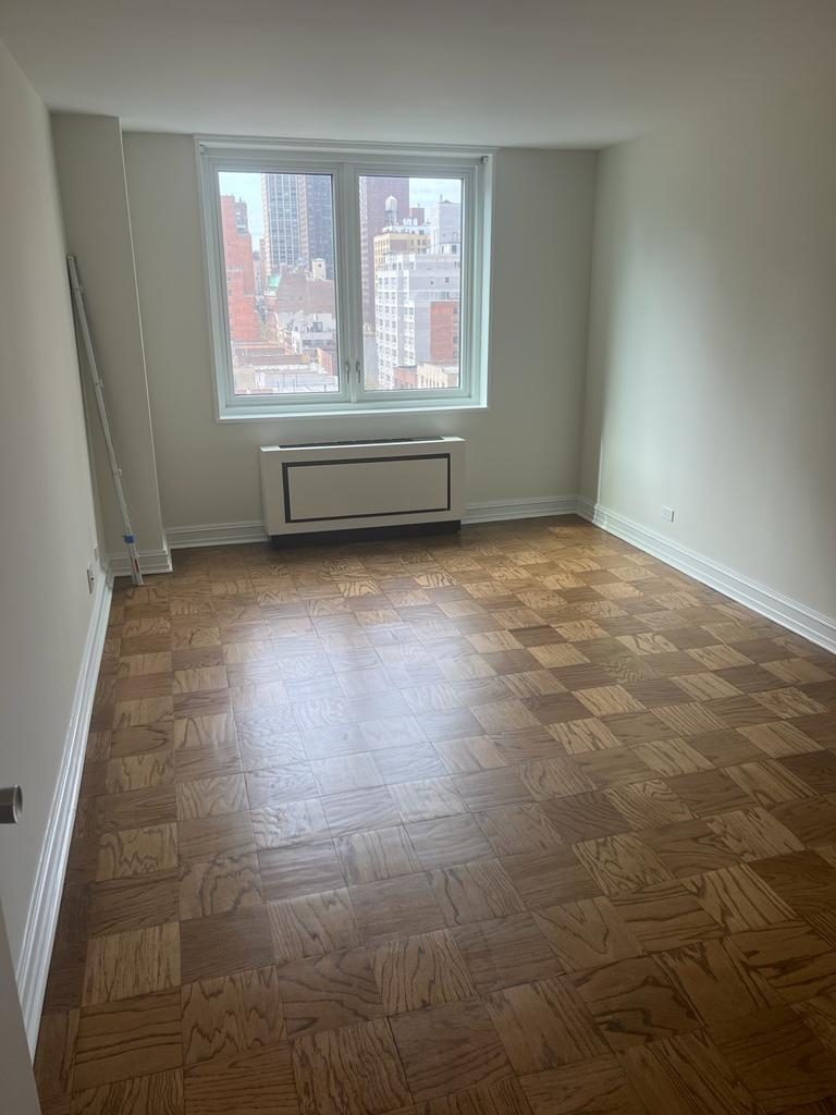 East 71st Street - Photo 5