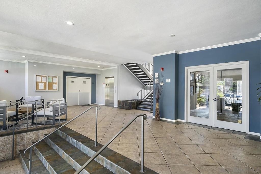 1021 Scott St - Photo 45