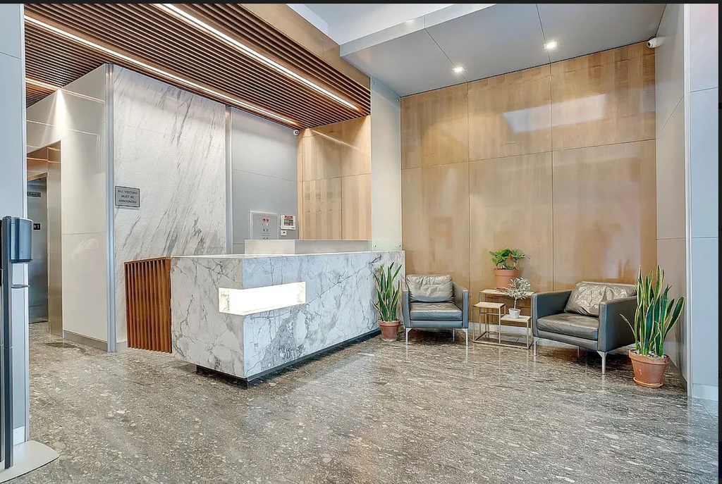 East 34th Street - Photo 16