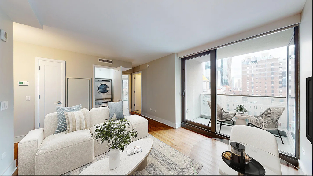 East 34th Street - Photo 0