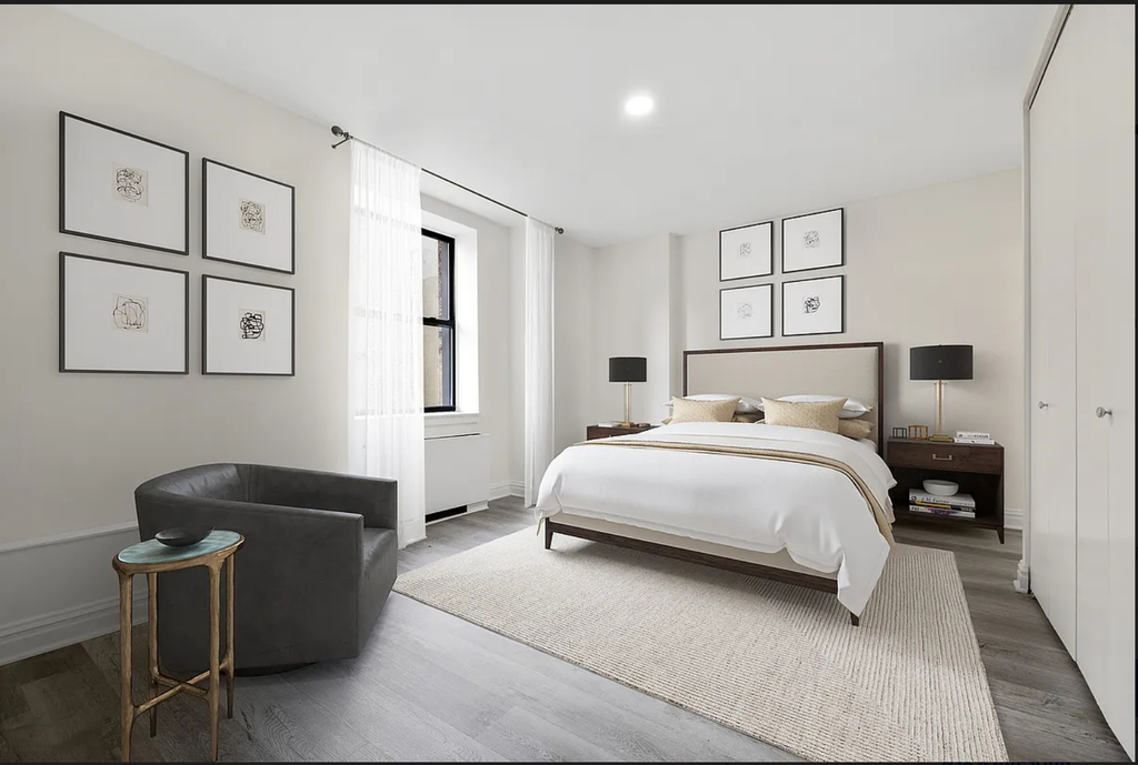 West 34th Street - Photo 2
