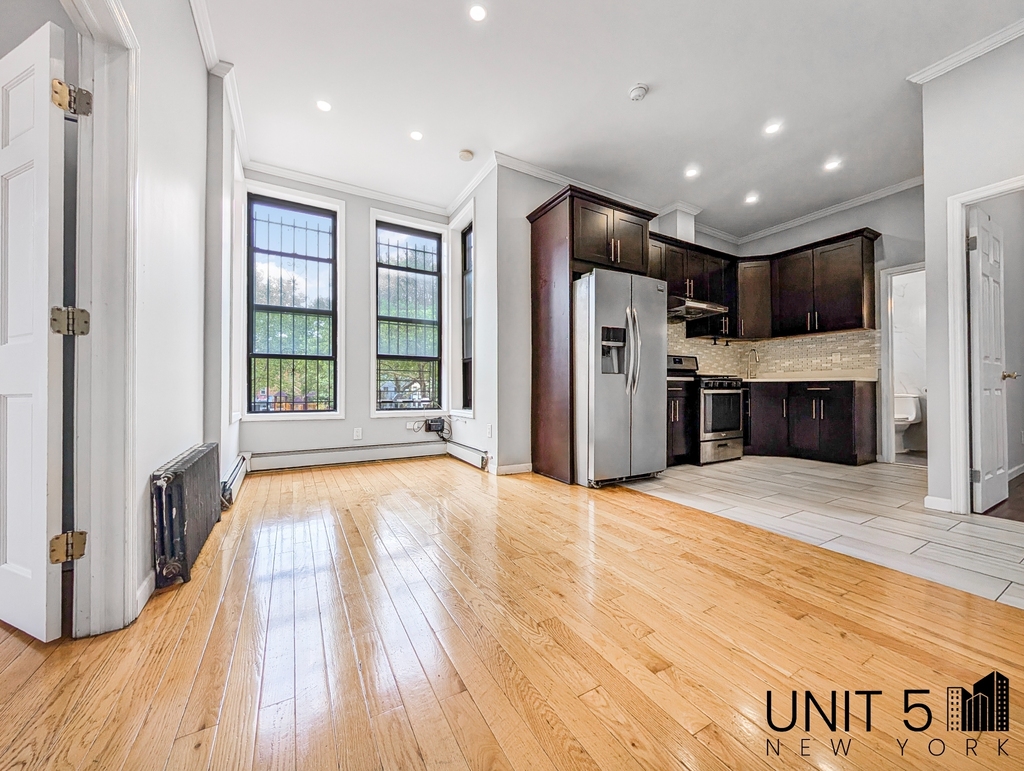 306 Marcus Garvey Boulevard - Photo 0