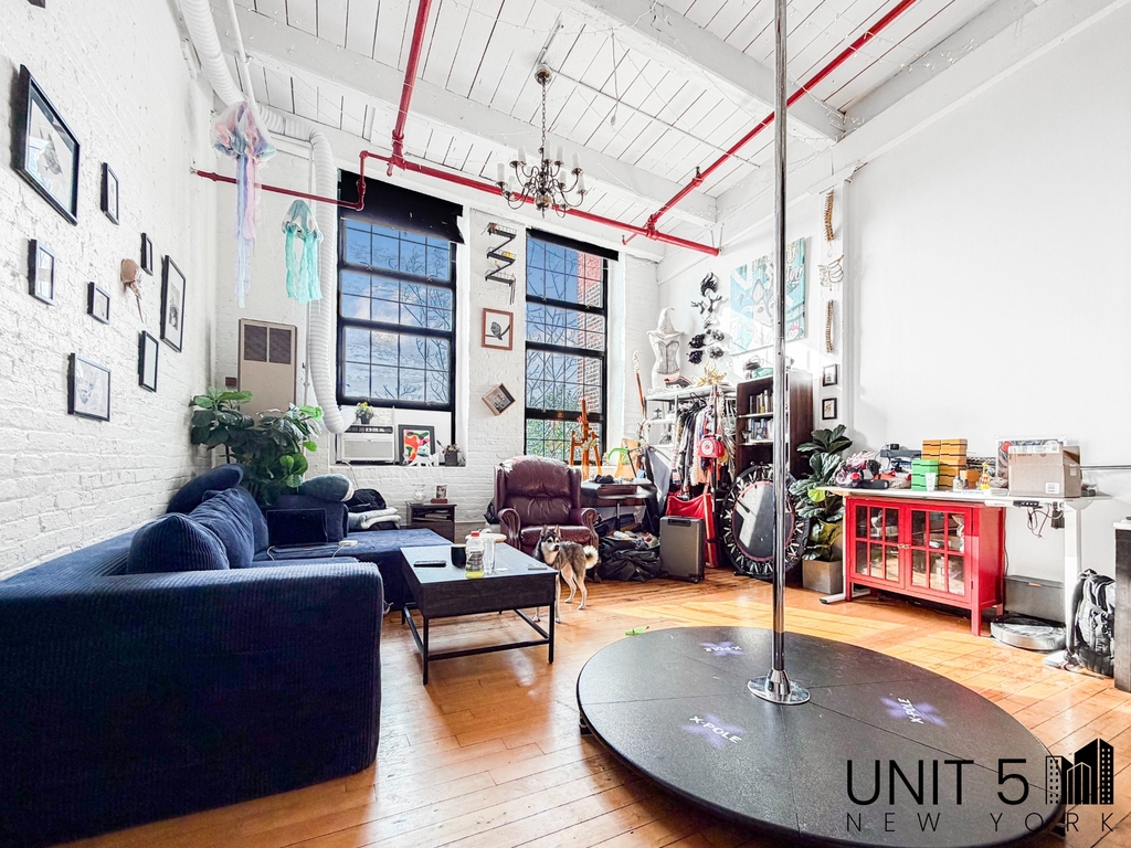 345 Eldert Street - Photo 3