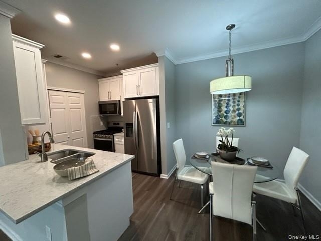 1 Charles Pond Drive - Photo 3
