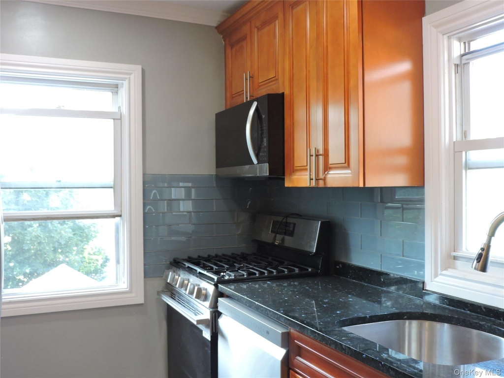 47 Hillside Avenue - Photo 7