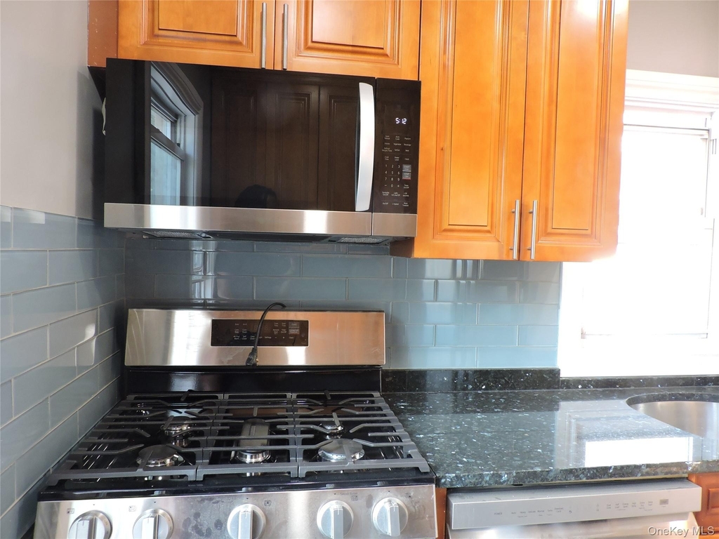47 Hillside Avenue - Photo 5