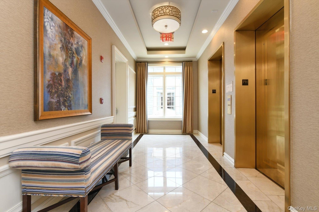 3000 Royal Court - Photo 25
