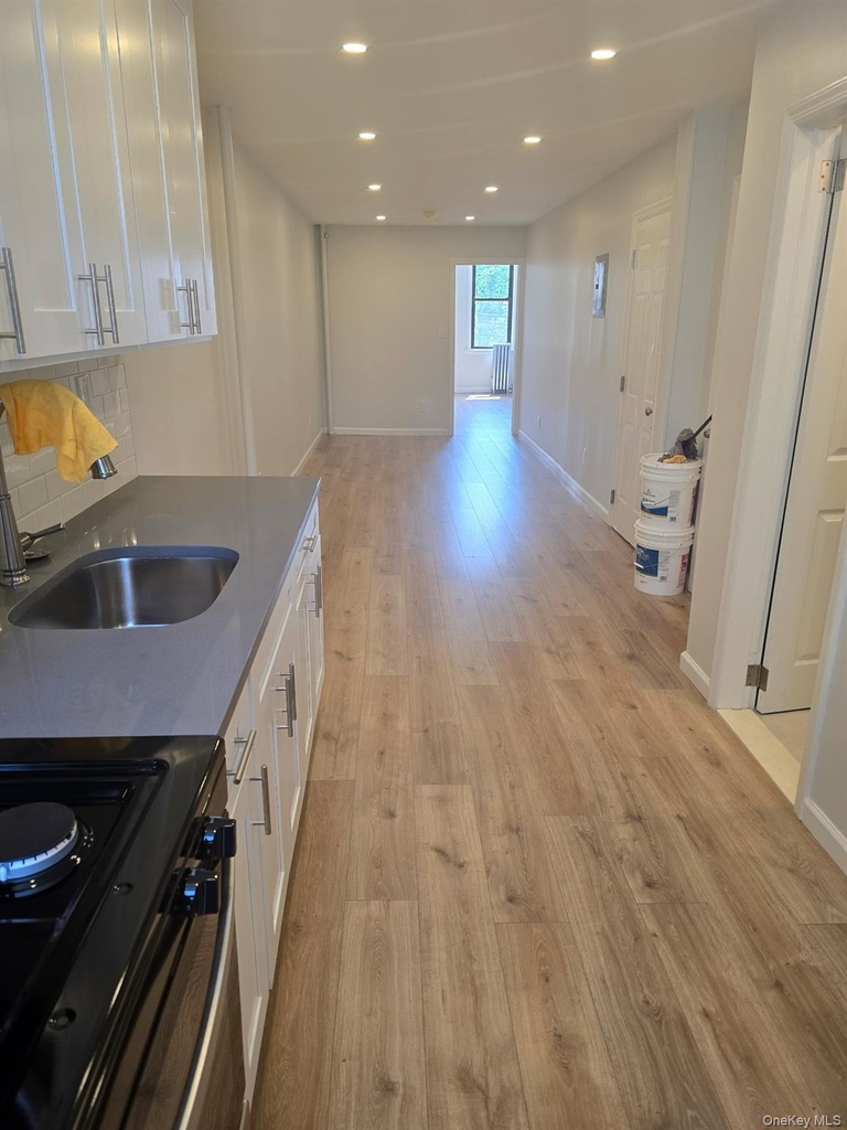 6077 55th Street - Photo 2