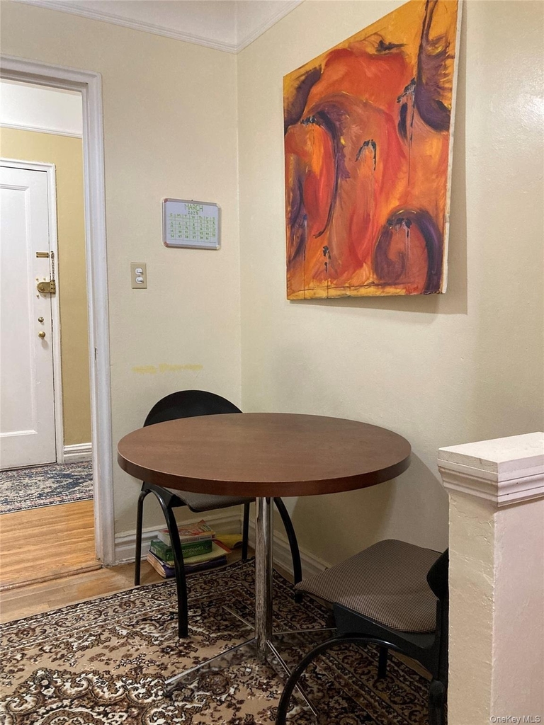 61-41 Saunders Street - Photo 2