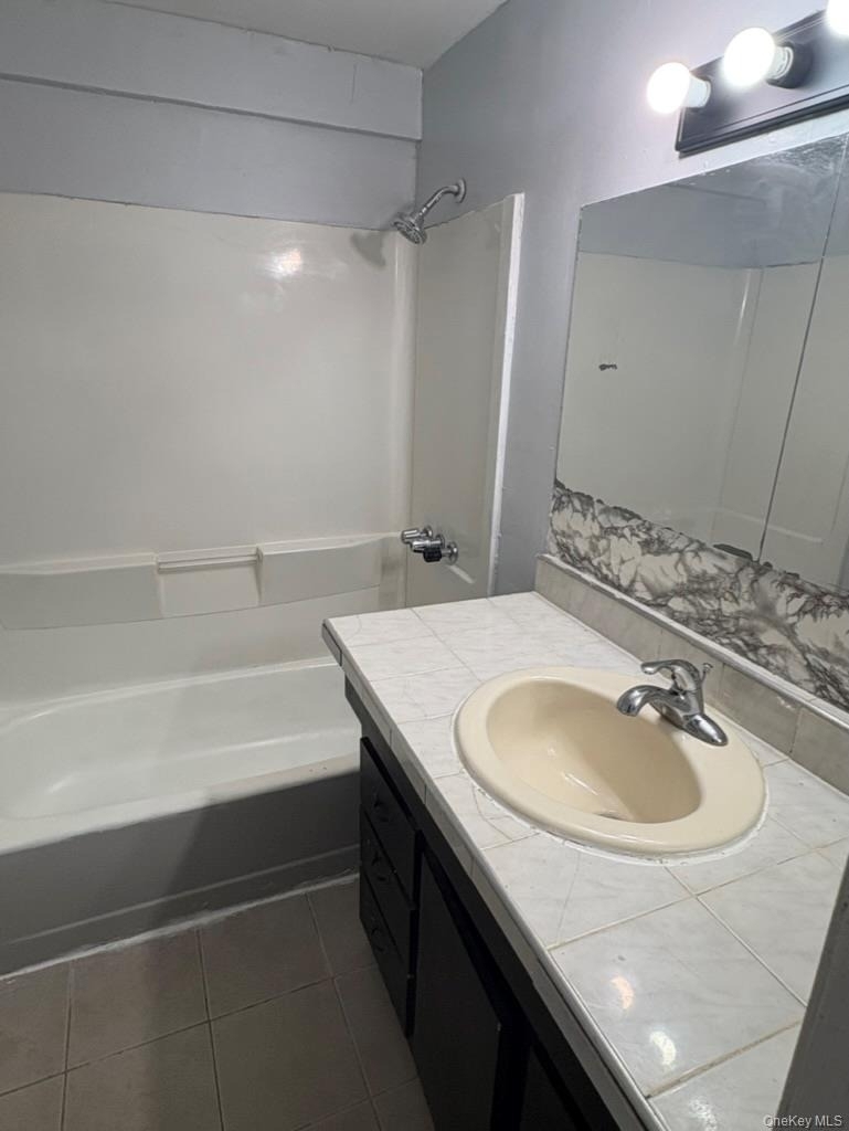 208 Main Street - Photo 14