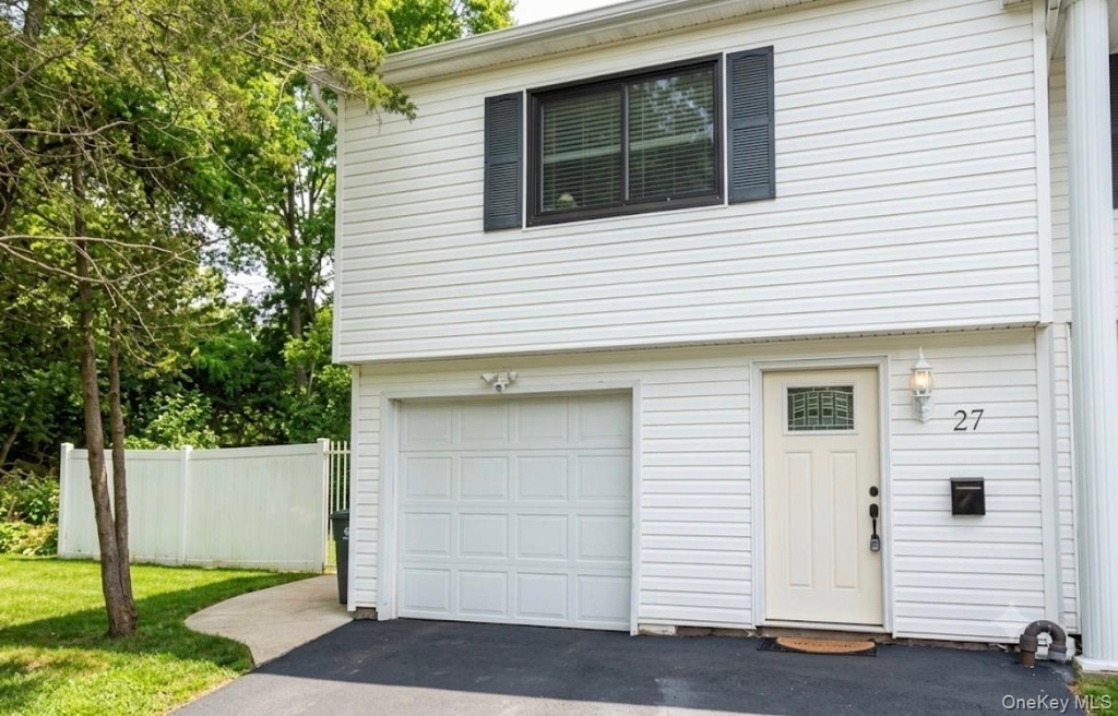 27 Stuart Drive - Photo 8