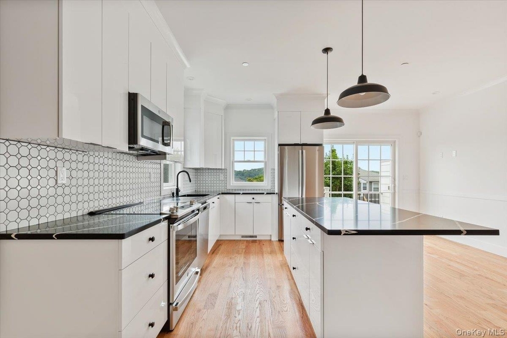 109 Park Avenue - Photo 4