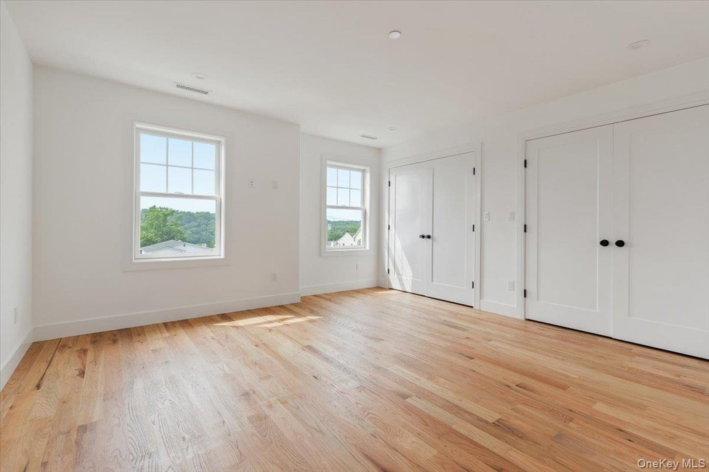 109 Park Avenue - Photo 12