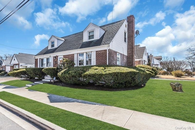62 Ash Street - Photo 1