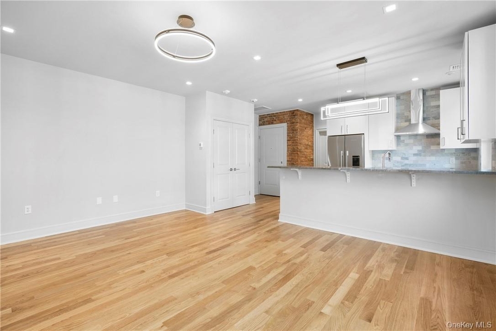 26 East Parkway - Photo 7