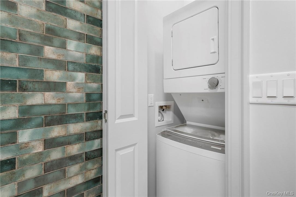 26 East Parkway - Photo 9