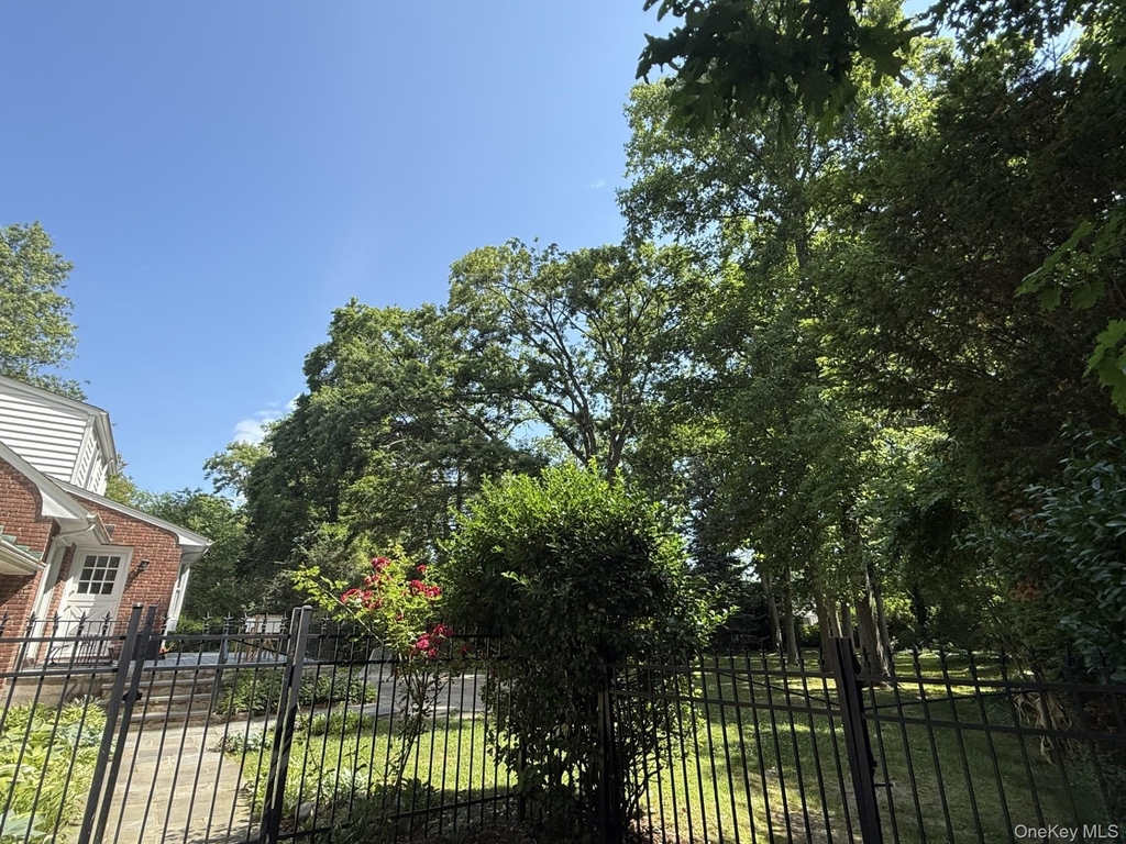 43 Glen Way - Photo 21