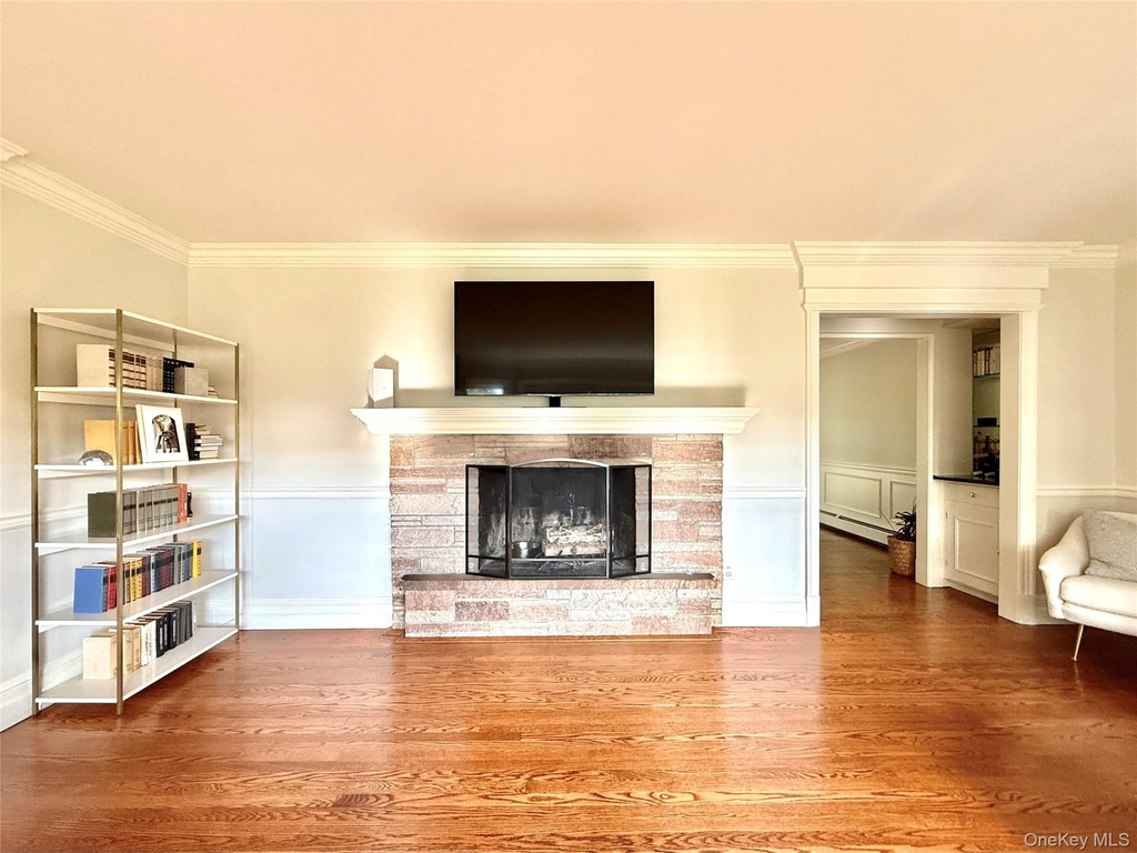 43 Glen Way - Photo 2