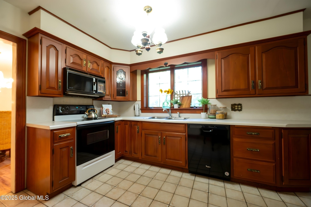 1010 N Country Club Drive - Photo 24