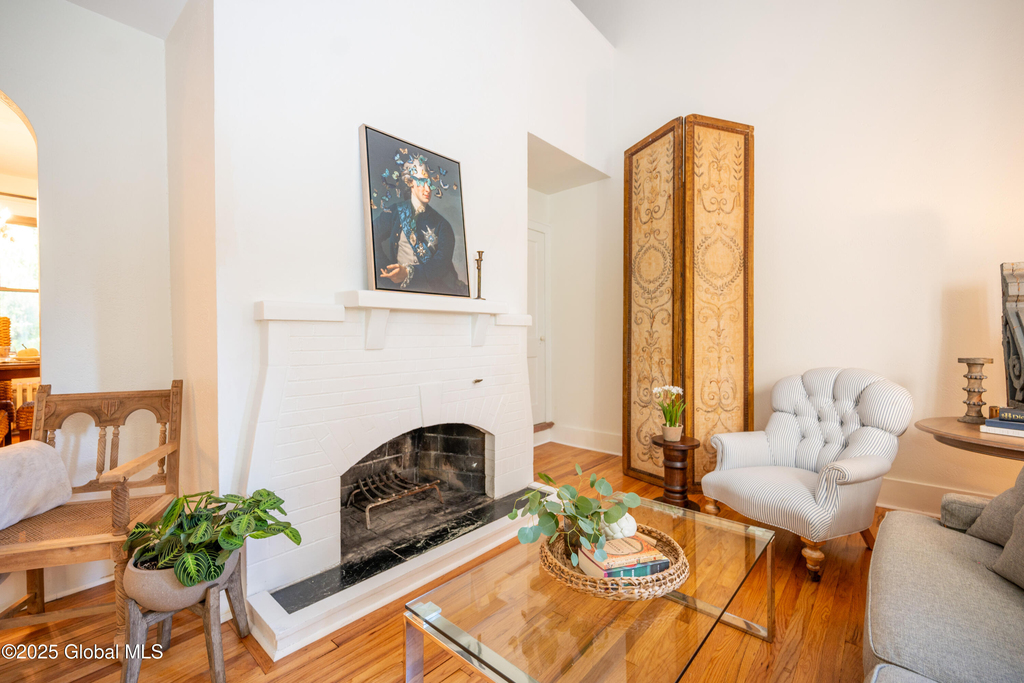 1010 N Country Club Drive - Photo 4