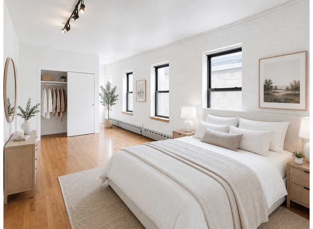 314 W 52nd Street - Photo 5