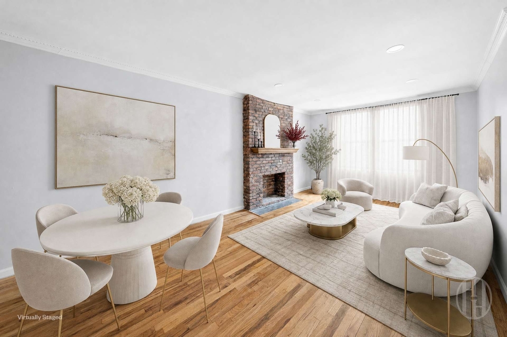 229 E 29th Street - Photo 0