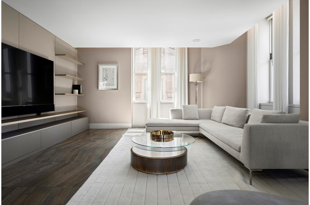 49 Chambers Street - Photo 2