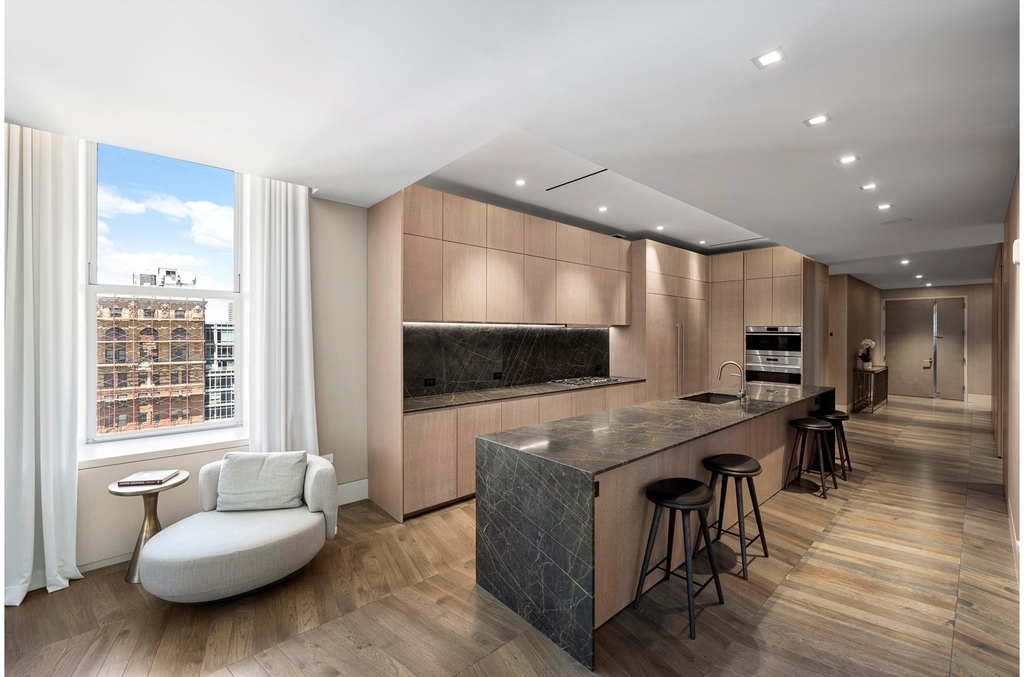 49 Chambers Street - Photo 6
