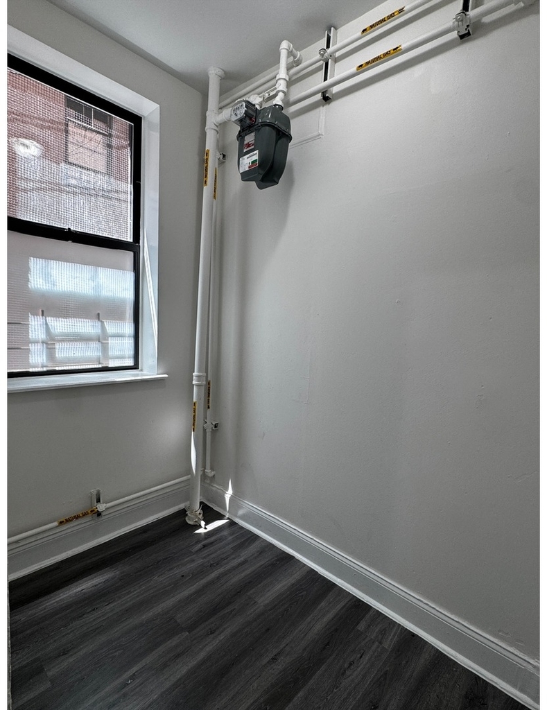 45-36 49th Street - Photo 5