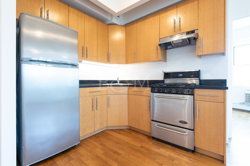 234 Skillman Avenue - Photo 1