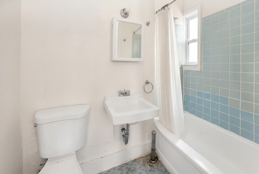 395 Washington Avenue - Photo 1
