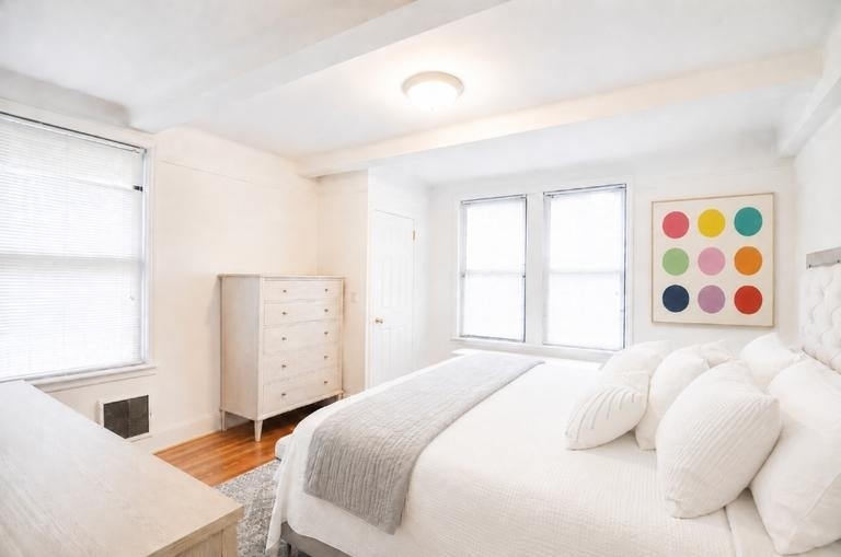 900 W End Avenue - Photo 3