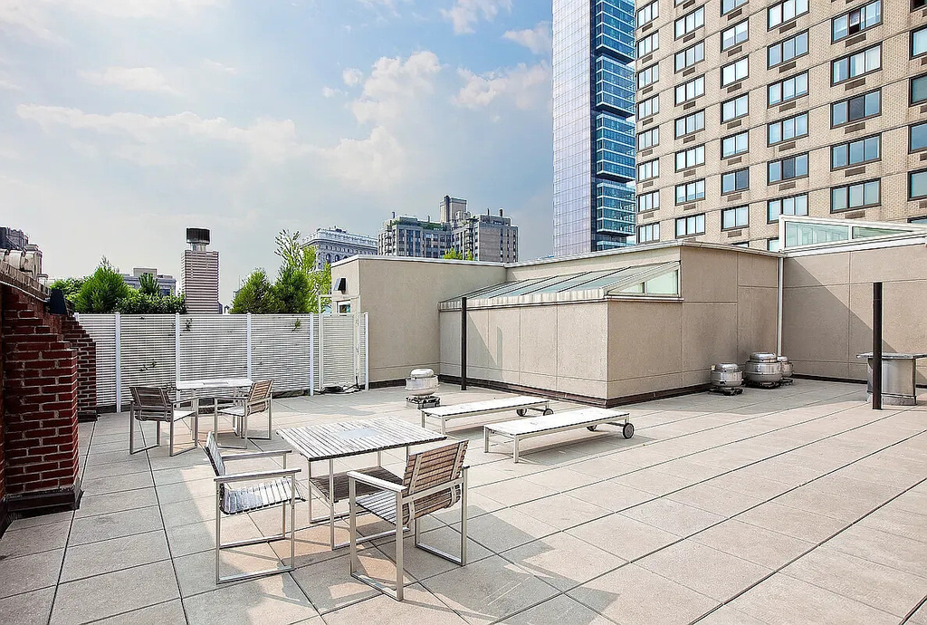 49 E 21st Street - Photo 9
