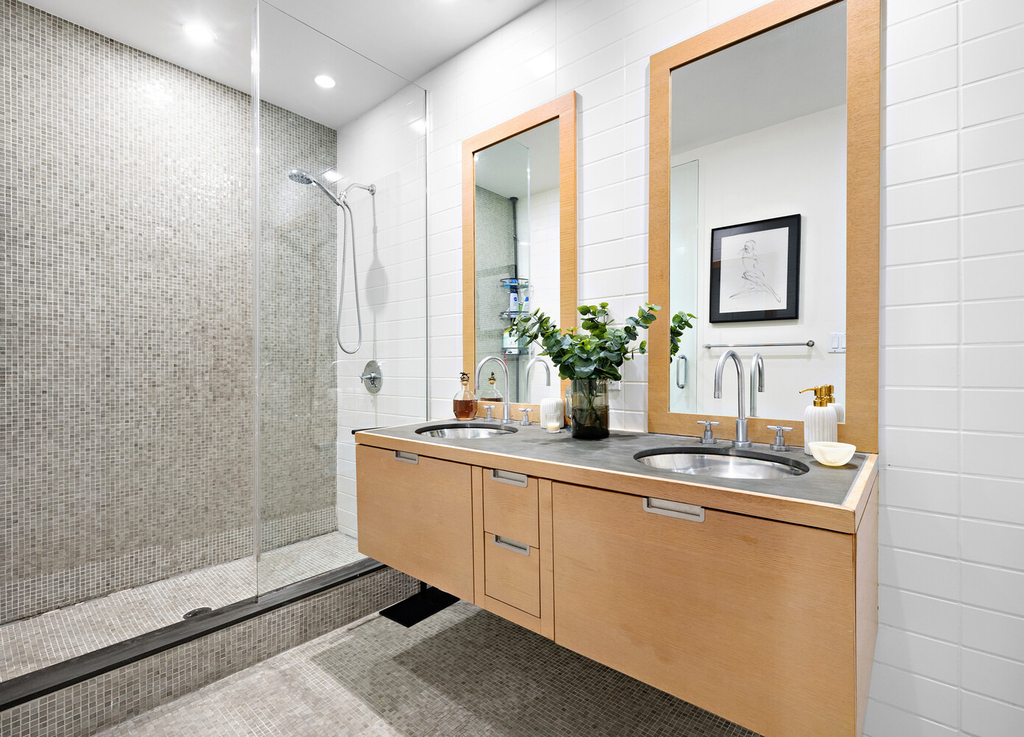 49 E 21st Street - Photo 5