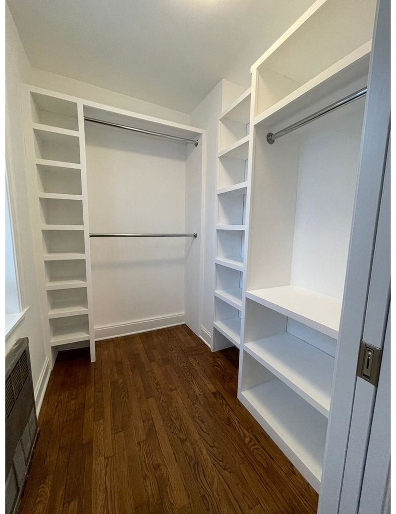 5730 Mosholu Avenue - Photo 4