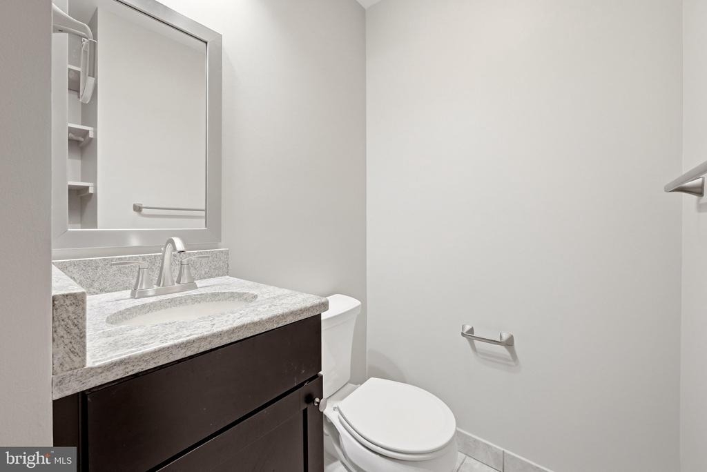 443 Millwood Avenue - Photo 8