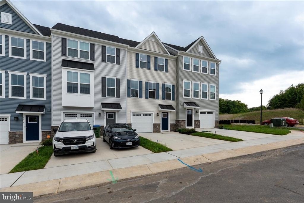7238 Musca Shire Lane - Photo 1