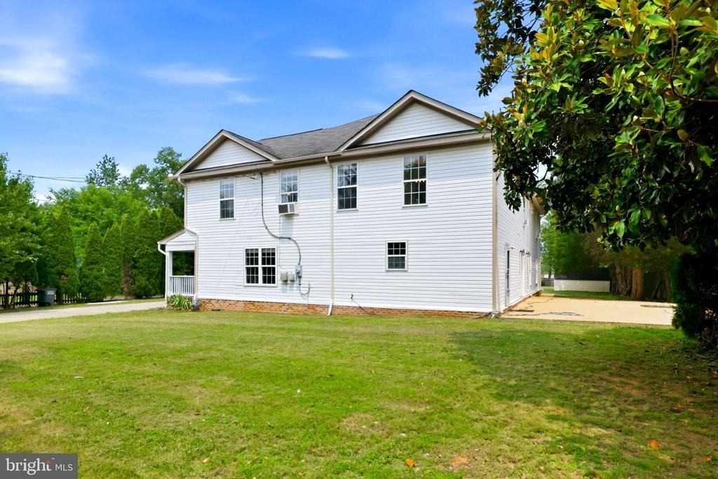 8916 Rugby Road - Photo 105