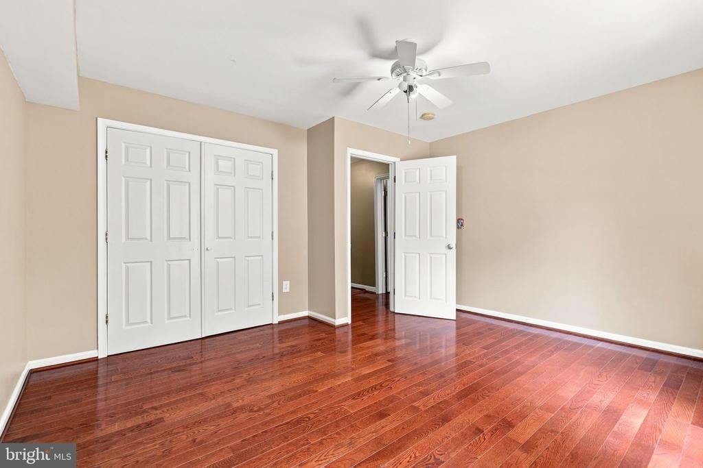 8916 Rugby Road - Photo 45