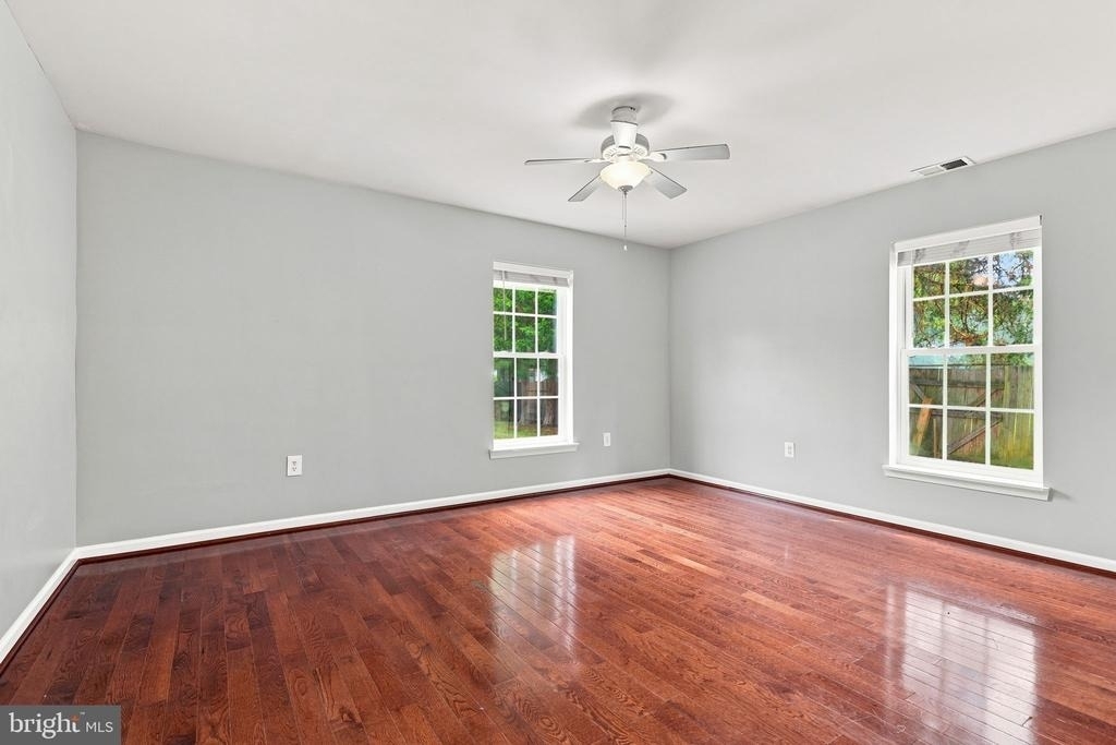 8916 Rugby Road - Photo 47