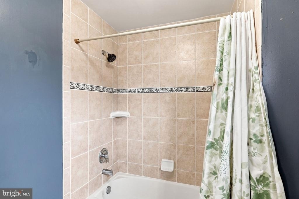 8916 Rugby Road - Photo 72